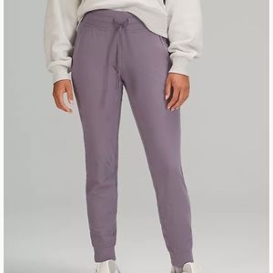 Lululemon Ready to Rulu high rise jogger, size 4
